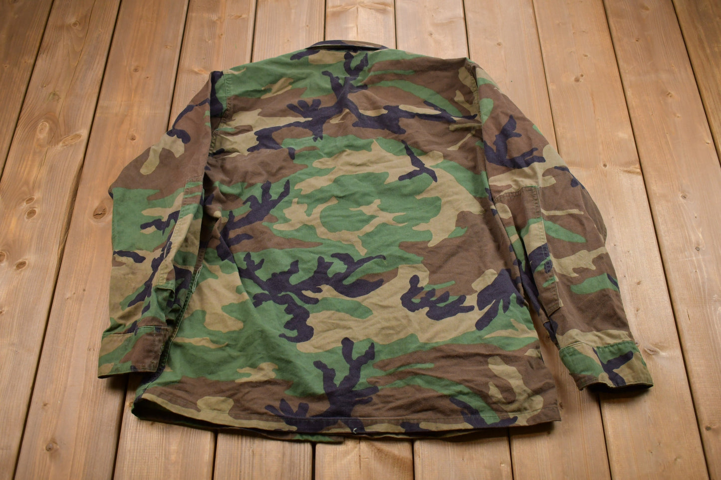 Vintage Military / Button Up Jacket / US Army Green / Vintage Army / Streetwear Fashion / Army Jacket