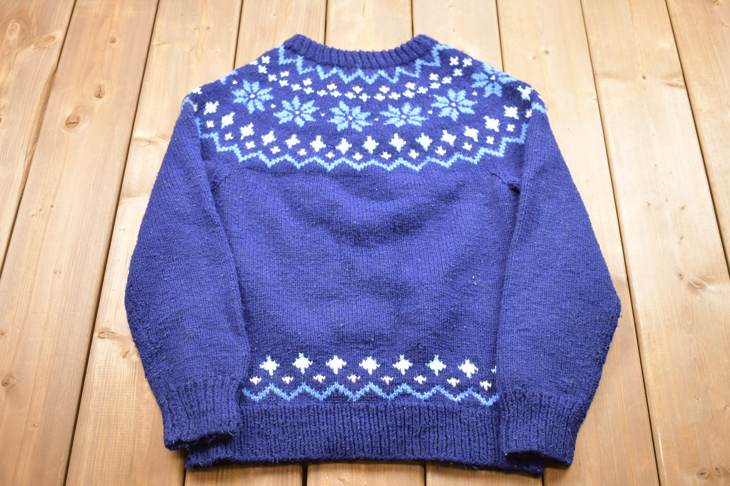 Vintage Knitted Sweater / Vintage 90s Crewneck / Pattern Sweater / Outdoor / Hand Knit / Pullover Sweatshirt