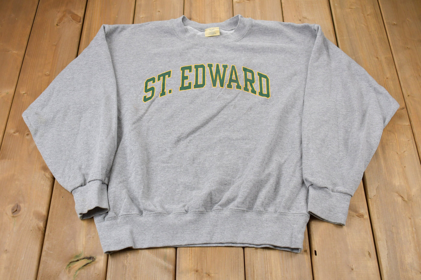 Vintage 1990s The Game St. Edward Graphic Crewneck Sweatshirt / 90s Crewneck / Souvenir / Athleisure / Streetwear / Made In USA