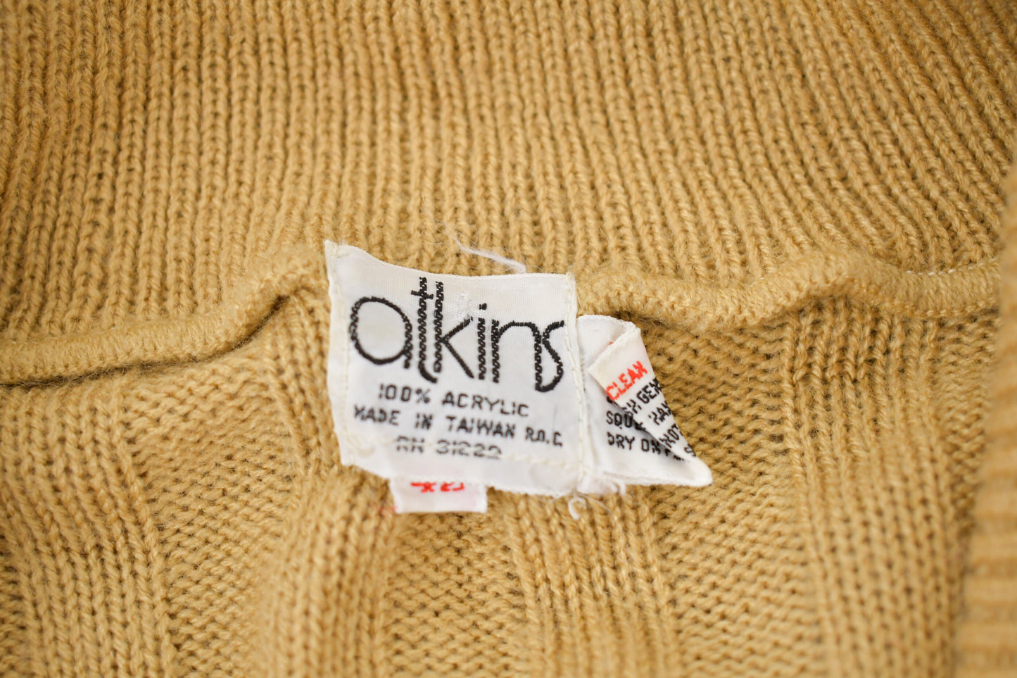 Vintage 1980s Atkins Knitted Sweater / Vintage 80s Cardigan / Pattern Sweater / Outdoor / Hand Knit / Made In Taiwan / 80s Vintage Cardigan