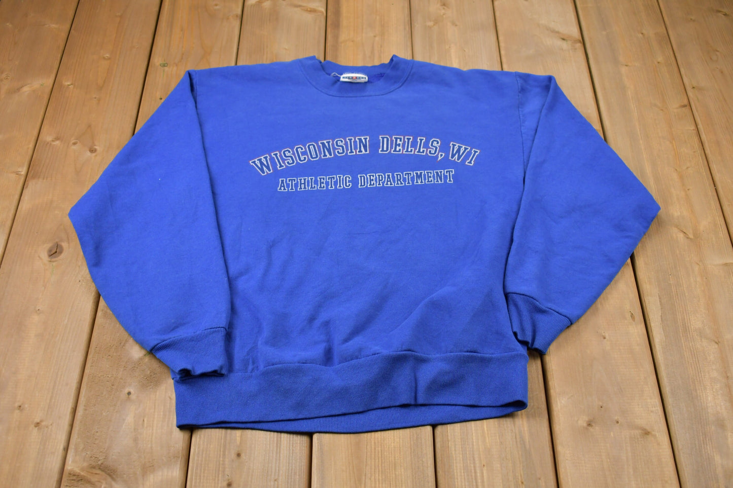 Vintage 1990s Wisconsin Dells Athletic Department Crewneck Sweatshirt / 90s Crewneck / Souvenir / Athleisure / GYM / Travel And Tourism