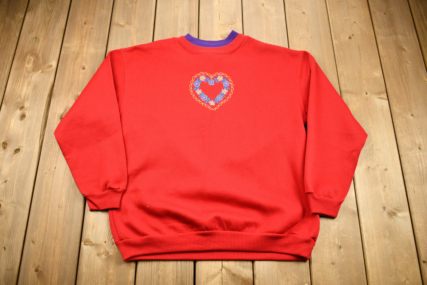 Vintage 1990s Fairset Embroidered Heart Crewneck / Vintage Love & Hearts Sweatshirt / Streetwear / Grandma Style