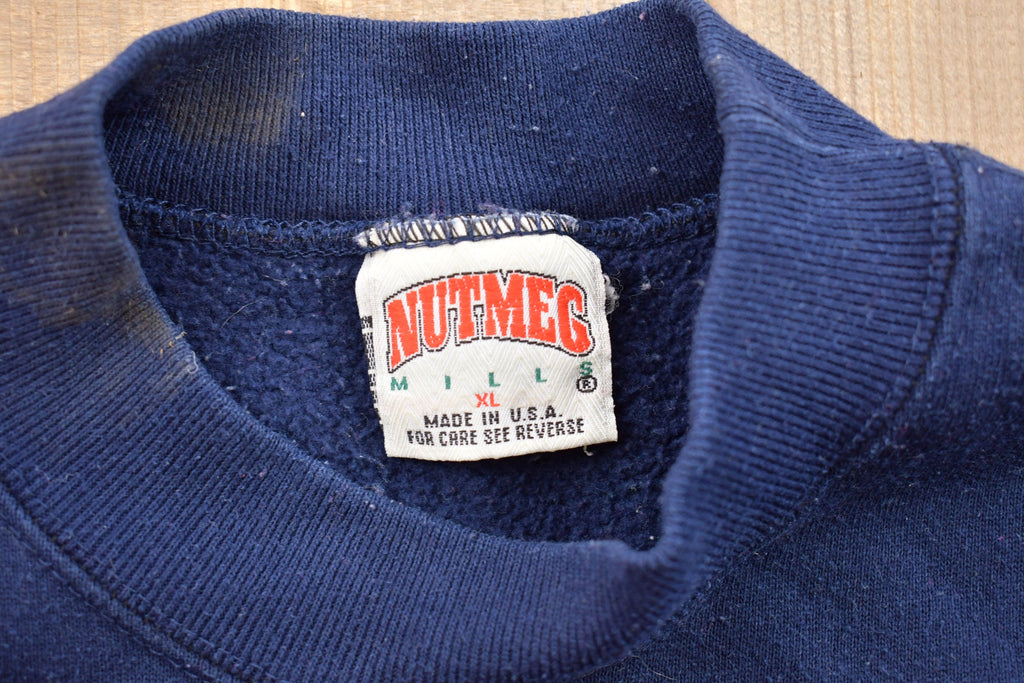 Vintage 1990s Nutmeg Chicago Bears NFL Embroidered Crewneck Sweatshirt