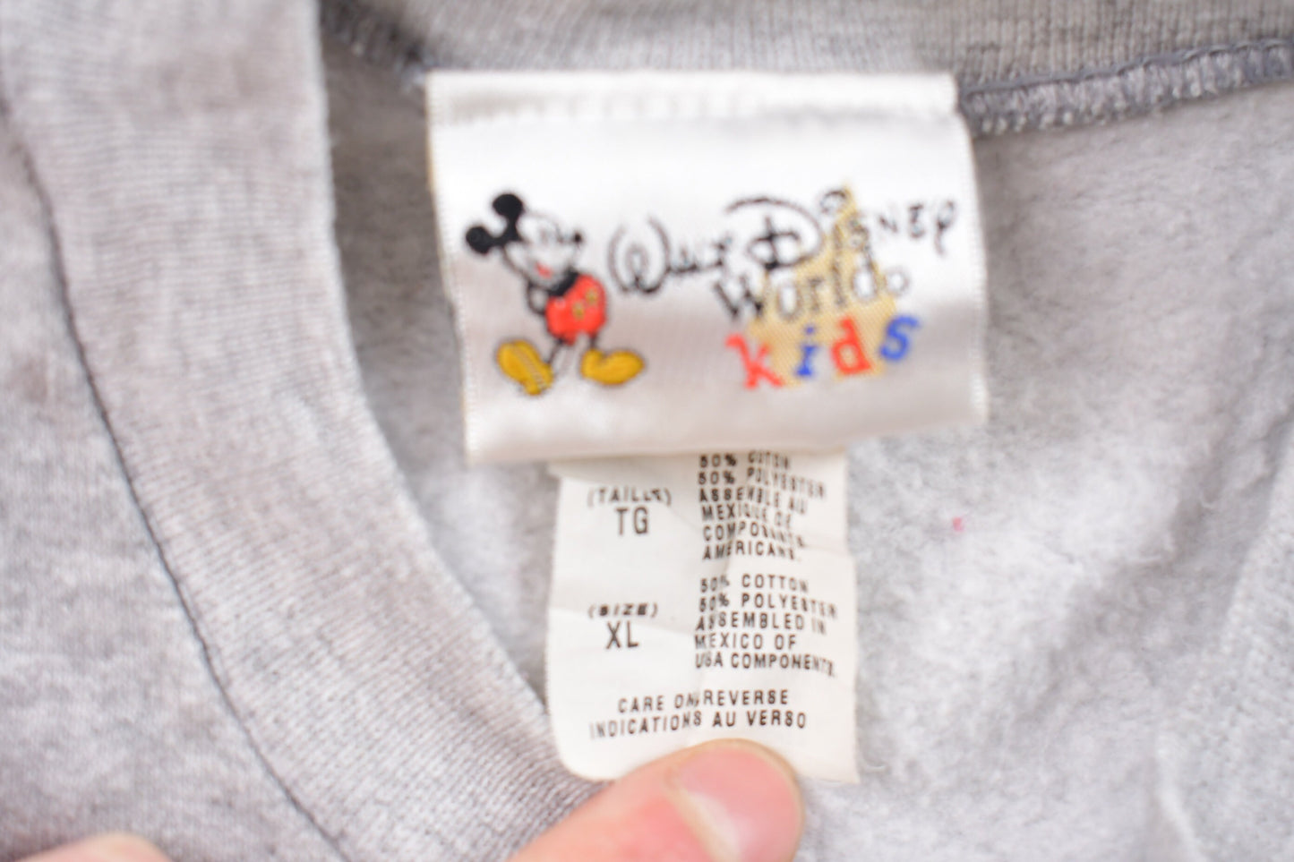 Vintage 1990s Kids Walt Disney World Mickey Mouse Crewneck Sweatshirt / 90s Crewneck / Souvenir / Athleisure / Streetwear / 90s Disney