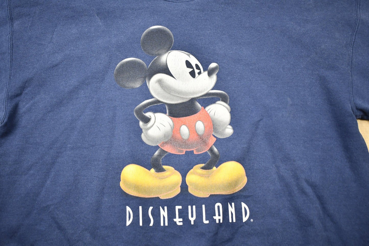 Vintage 1990s Disneyland Mickey Mouse Graphic Crewneck / Vintage Sweatshirt / Vintage Disney / Mickey Mouse / Vintage Cartoons