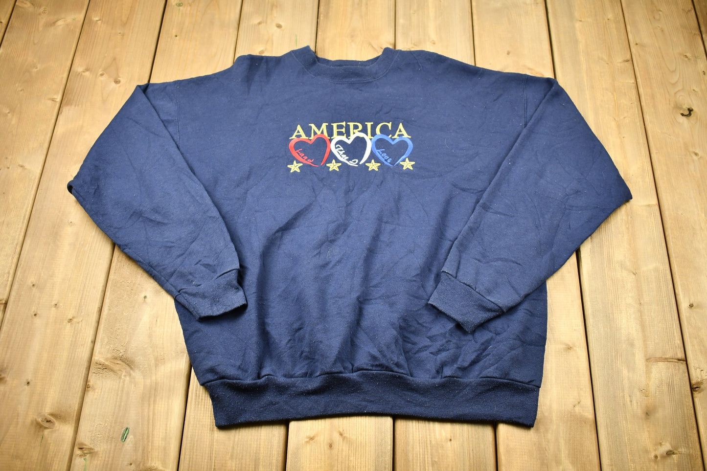 Vintage 1990s America Embroidered Souvenir Crewneck Sweatshirt / 90s Crewneck / Souvenir / Made In USA / Streetwear / Travel And Tourism