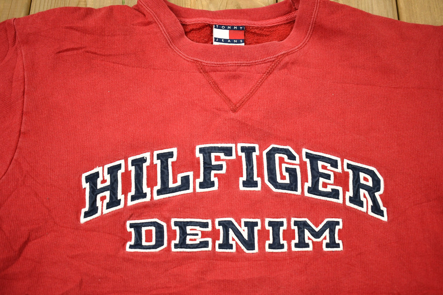 Vintage 1990s Hilfiger Denim Embroidered Tommy Jeans Crewneck Sweatshirt / 90s Crewneck / Athleisure / Streetwear / Red Crewneck