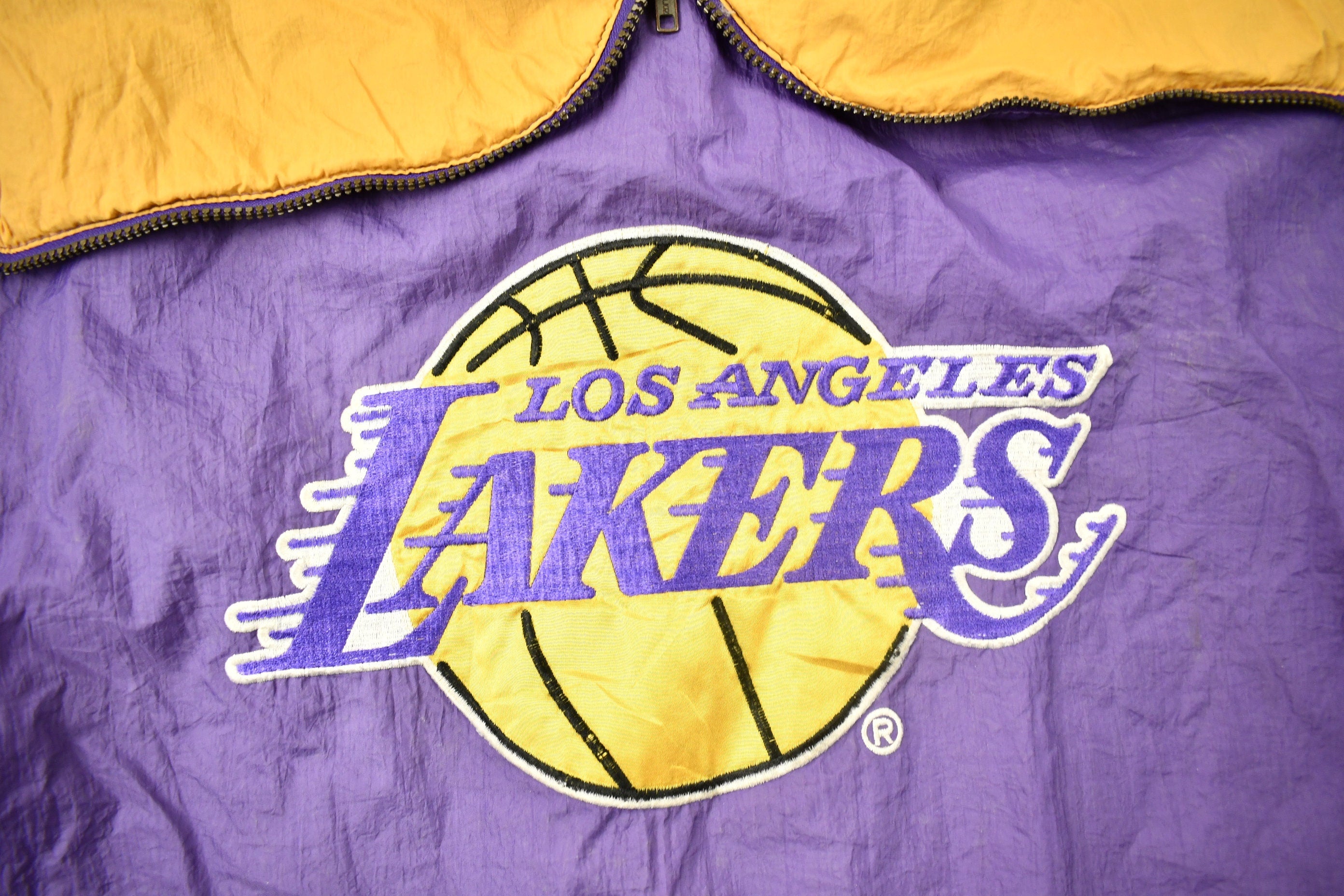 Vintage 1990s Los Angeles Lakers NBA Full Zip Puffer Jacket