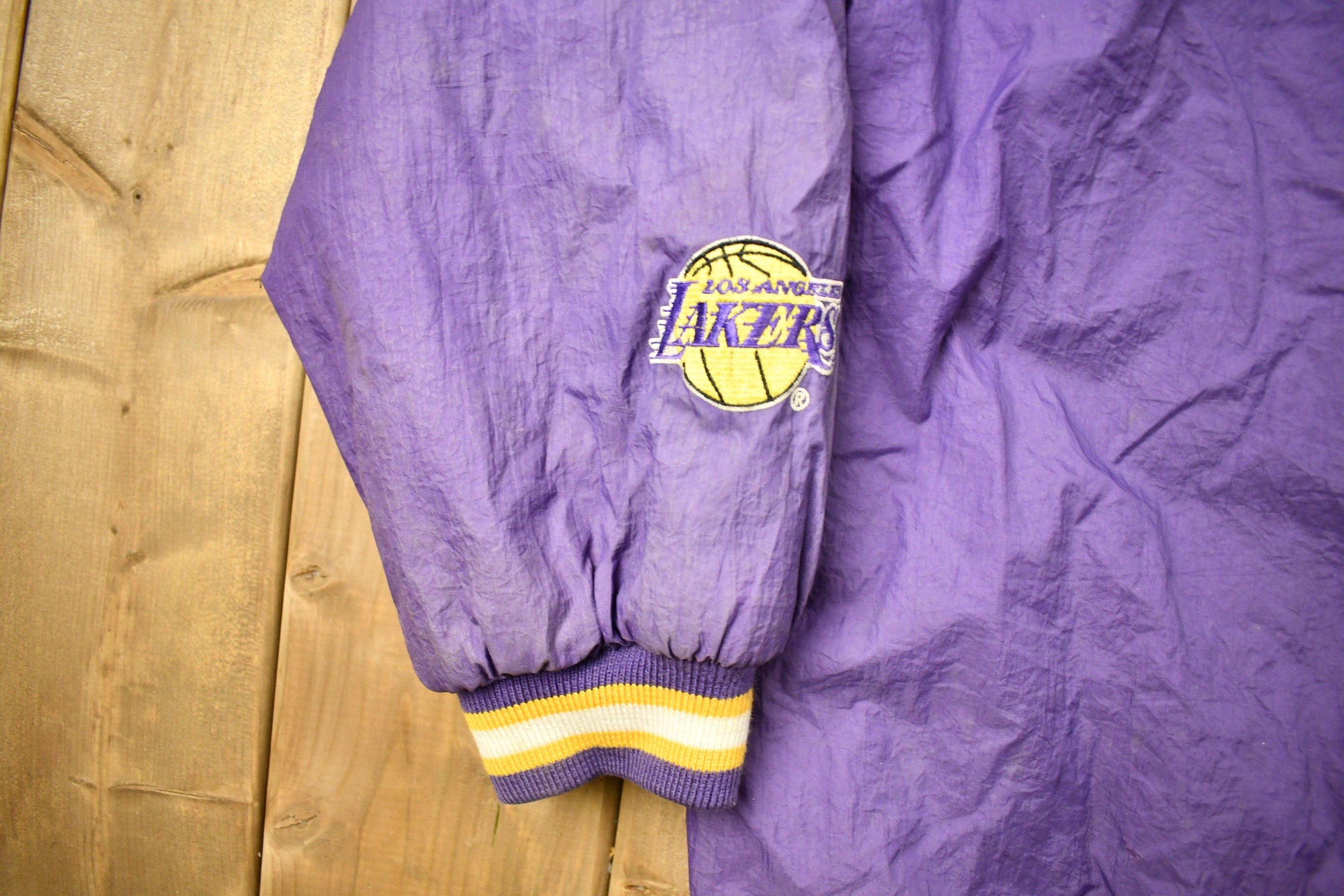 Vintage 1990s Los Angeles Lakers NBA Full Zip Puffer Jacket