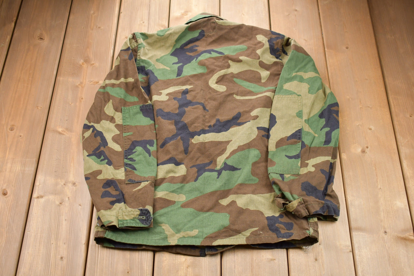 Vintage 2001 US Military Shirt / Button Up Jacket / US Army Green / Vintage Army / Streetwear Fashion / Army Jacket / Camo Jacket