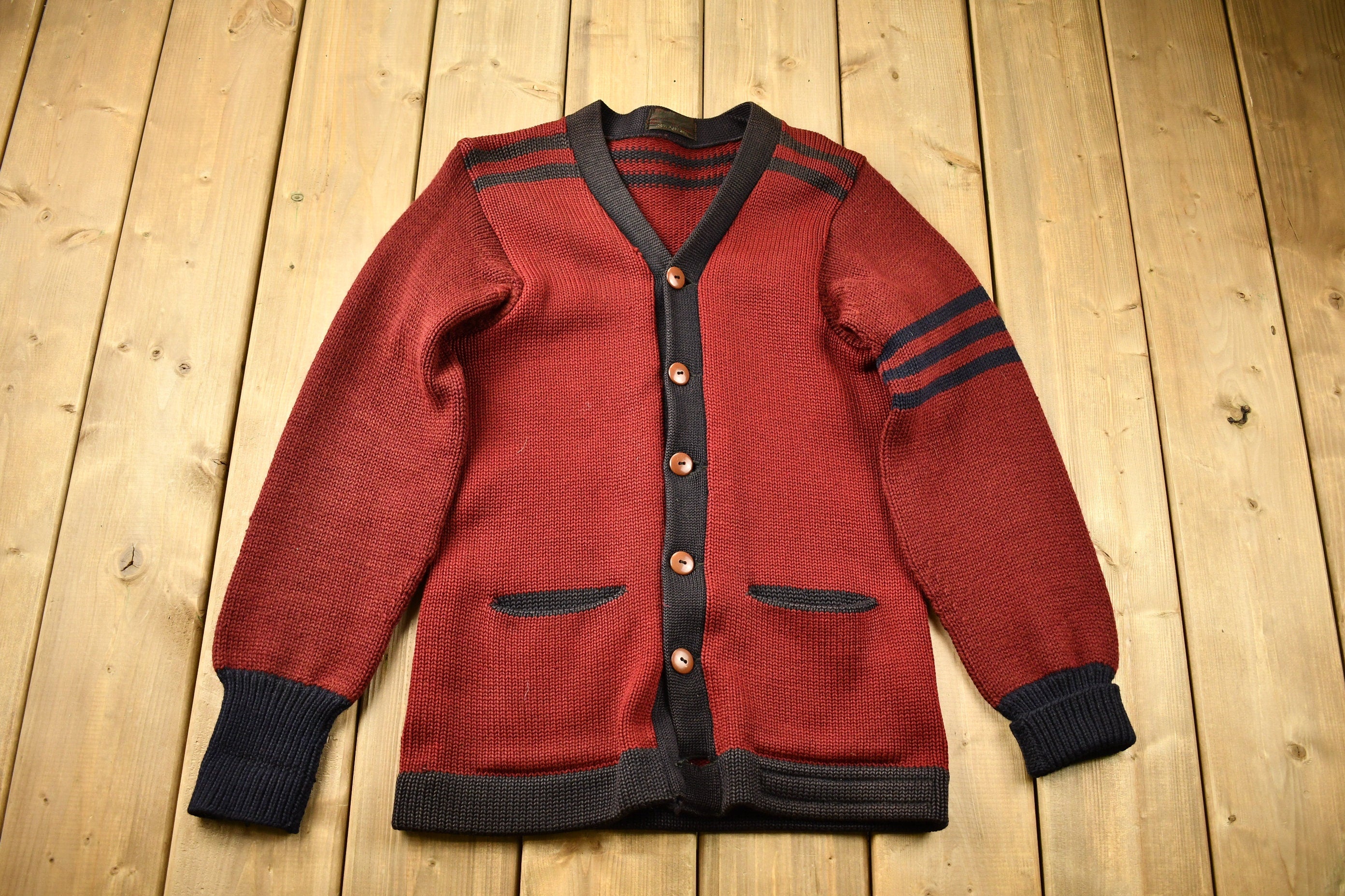 Vintage 1950s 100% Wool Knitted Cardigan Sweater