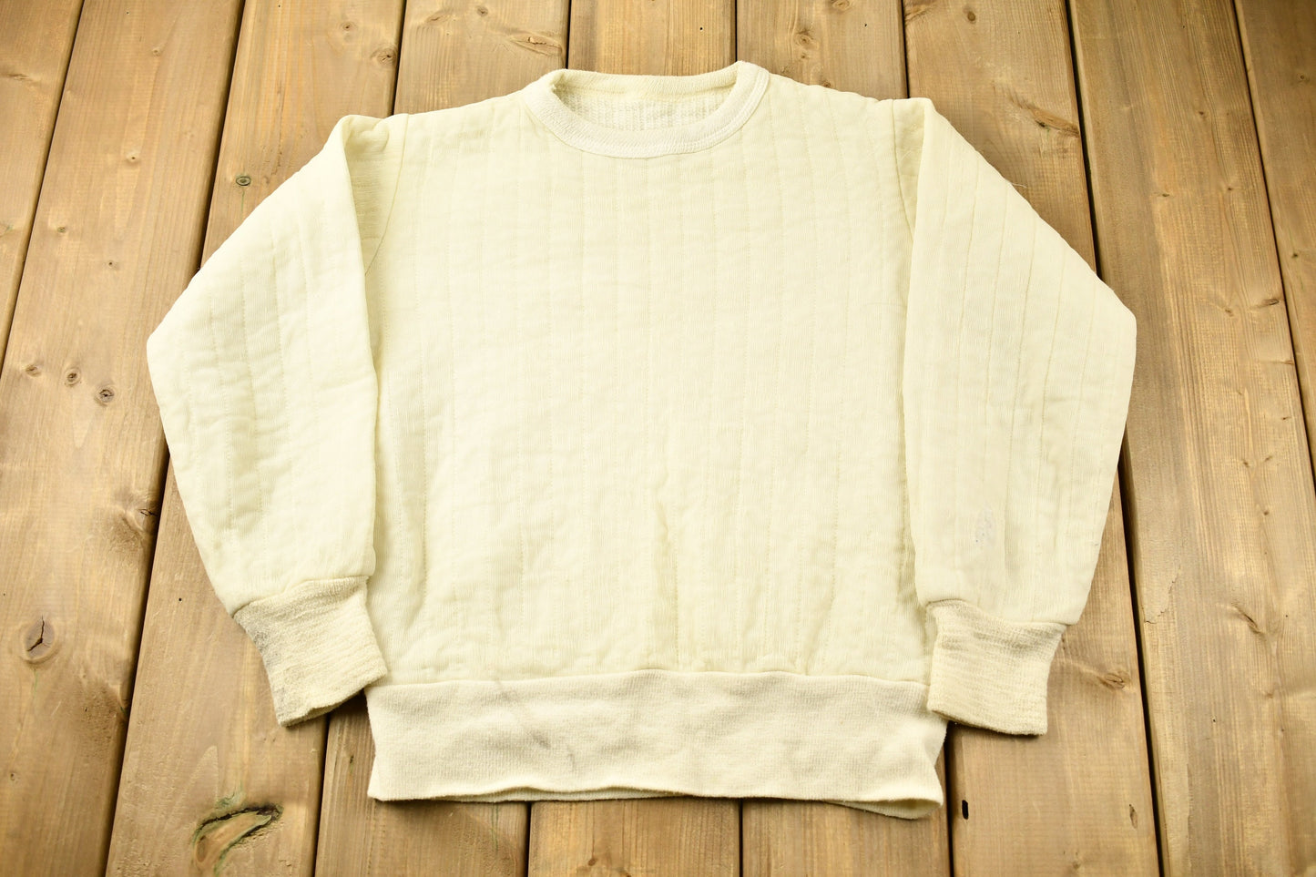 Vintage 1970s Blank Crewneck Sweatshirt / 70s Crewneck / Vintage White Blank / Athleisure / Streetwear / True Vintage