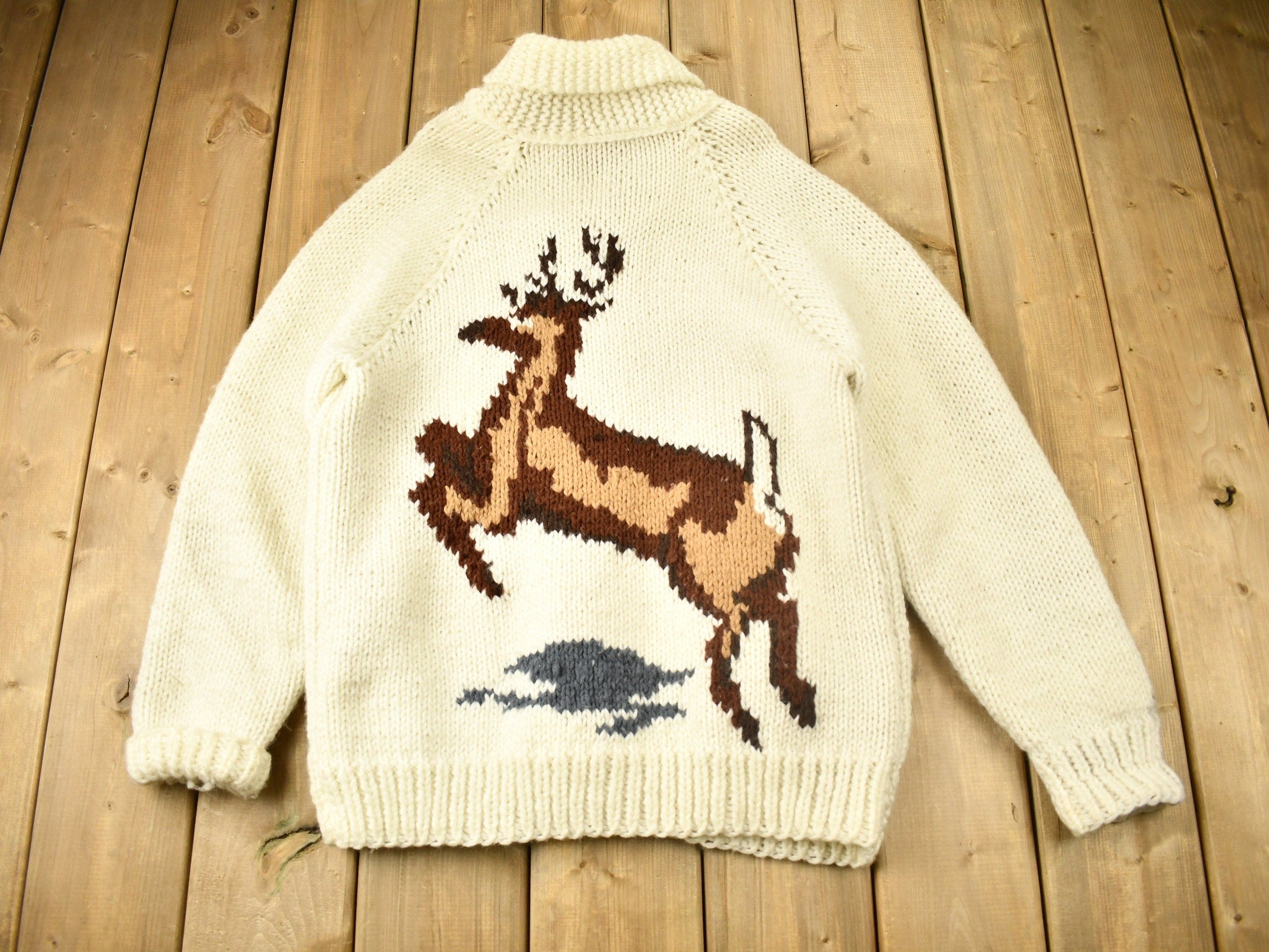 Vintage 1950s Hand-Knit Deer Curling Sweater