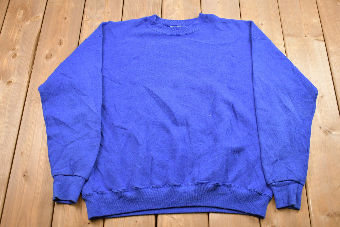 Vintage 1990s Blue Crewneck Sweatshirt / 90s Lee Crewneck / Sturdy Sweats / Souvenir / Athleisure / Streetwear / Travel And Tourism