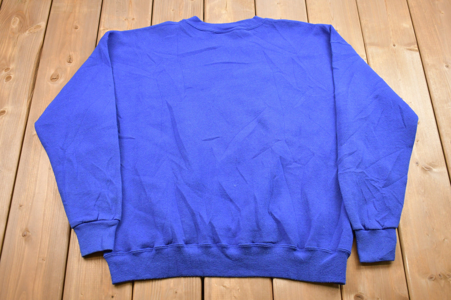 Vintage 1990s Blue Crewneck Sweatshirt / 90s Lee Crewneck / Sturdy Sweats / Souvenir / Athleisure / Streetwear / Travel And Tourism