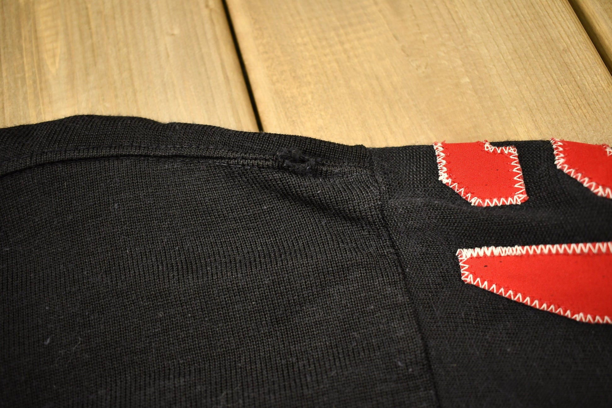 Vintage 1970s Holiday Hockey Clinic Jersey