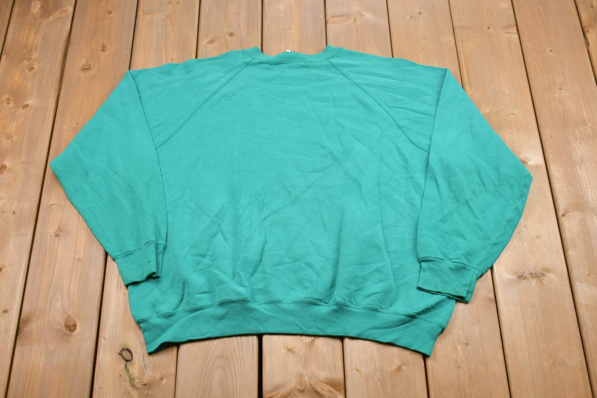 Vintage 1980s Workout Rabbit Raglan Crewneck Sweatshirt