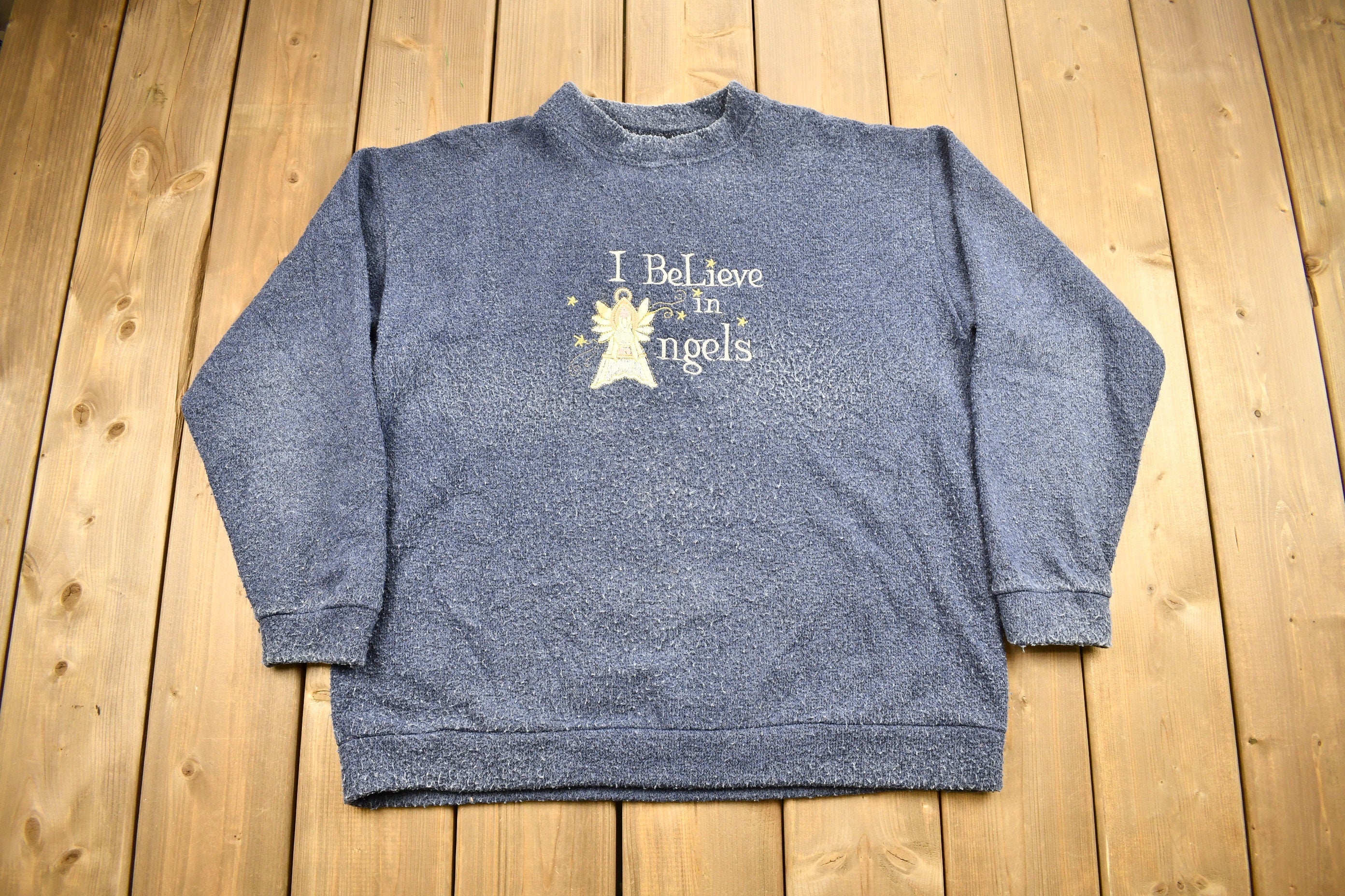 Vintage 1990s "I Believe In Angels" Cute Fleece Crewneck Sweater