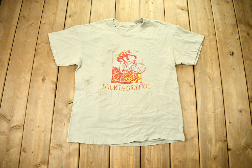 Vintage 1980s Tour De Gratiot Cycling Graphic T-shirt