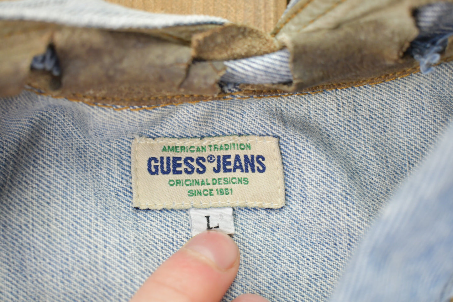 Vintage 1990s Guess Jeans Denim Jean Jacket / Vintage Denim / Streetwear / Vintage Fall Outerwear / Fall Jacket / Guess denim