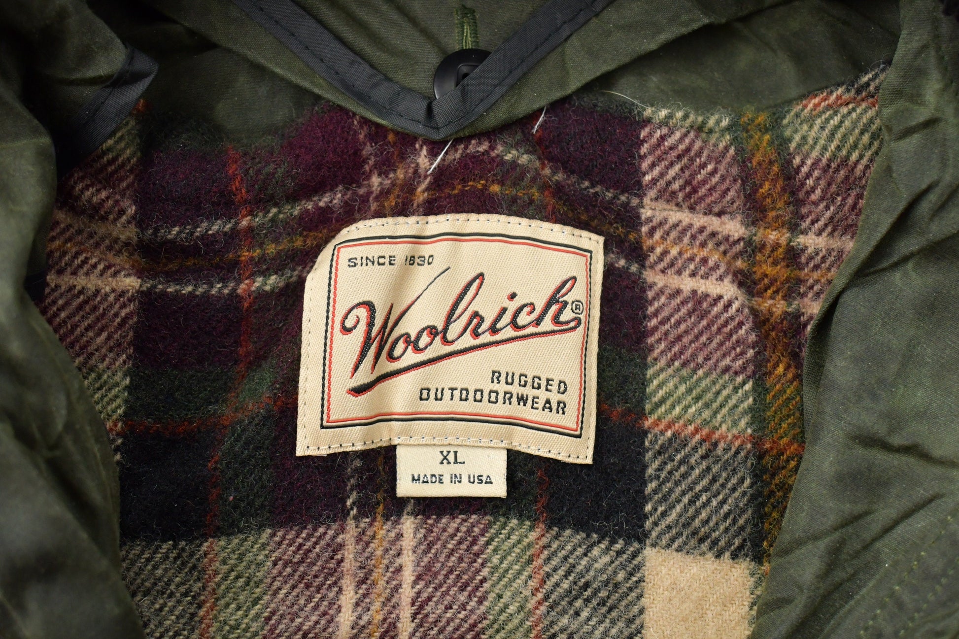 Vintage 1990s 1Woolrich Wax Blanket Lined Jacket