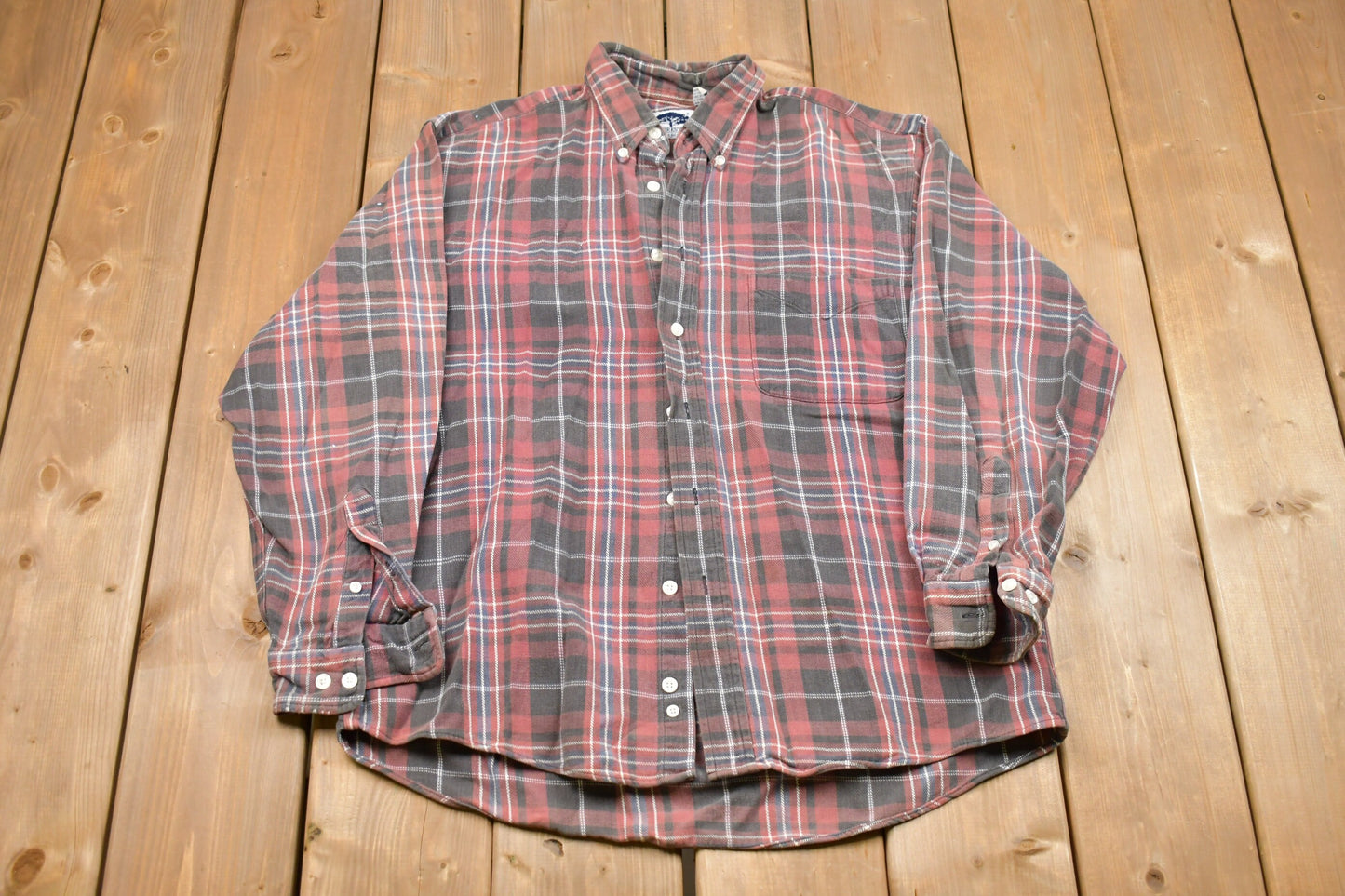 Vintage 1990s ForrestL Plaid Button Up Shirt / 1990s Button Up / Vintage Flannel / Casual Wear / Workwear / Pattern Button Up