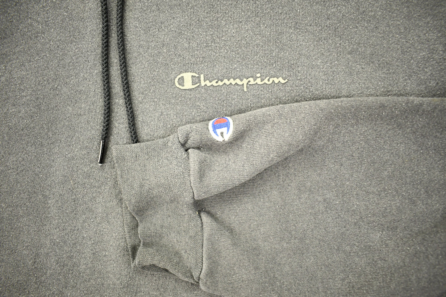 Vintage 1990s Grey Champion Sweatshirt / Vintage Champion / Vintage Pullover / Streetwear / Athleisure Sportswear