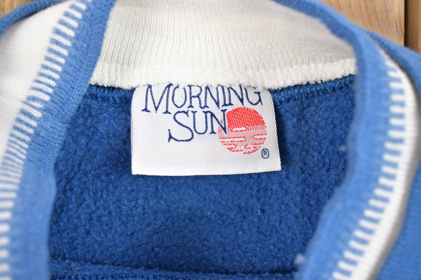 Vintage 1990s Morning Sun Birds Crewneck Sweatshirt / 90s Crewneck / Cute Vintage / Athleisure / Streetwear / Travel And Tourism