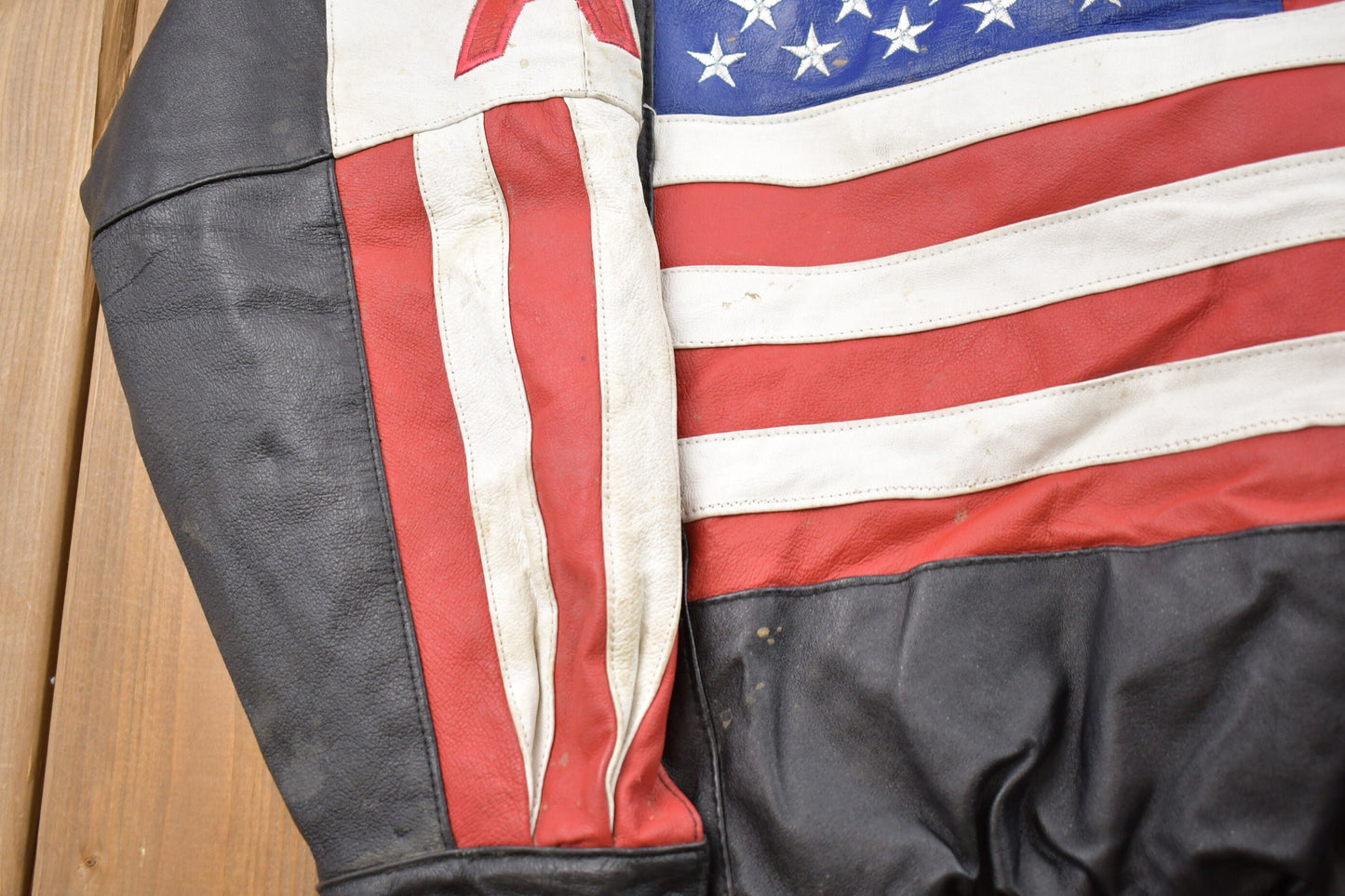 Vintage 1990s Oscar Piel USA Leather Varsity Jacket / Fall Outerwear / Leather Coat / Winter Outerwear / Streetwear Fashion / American Flag