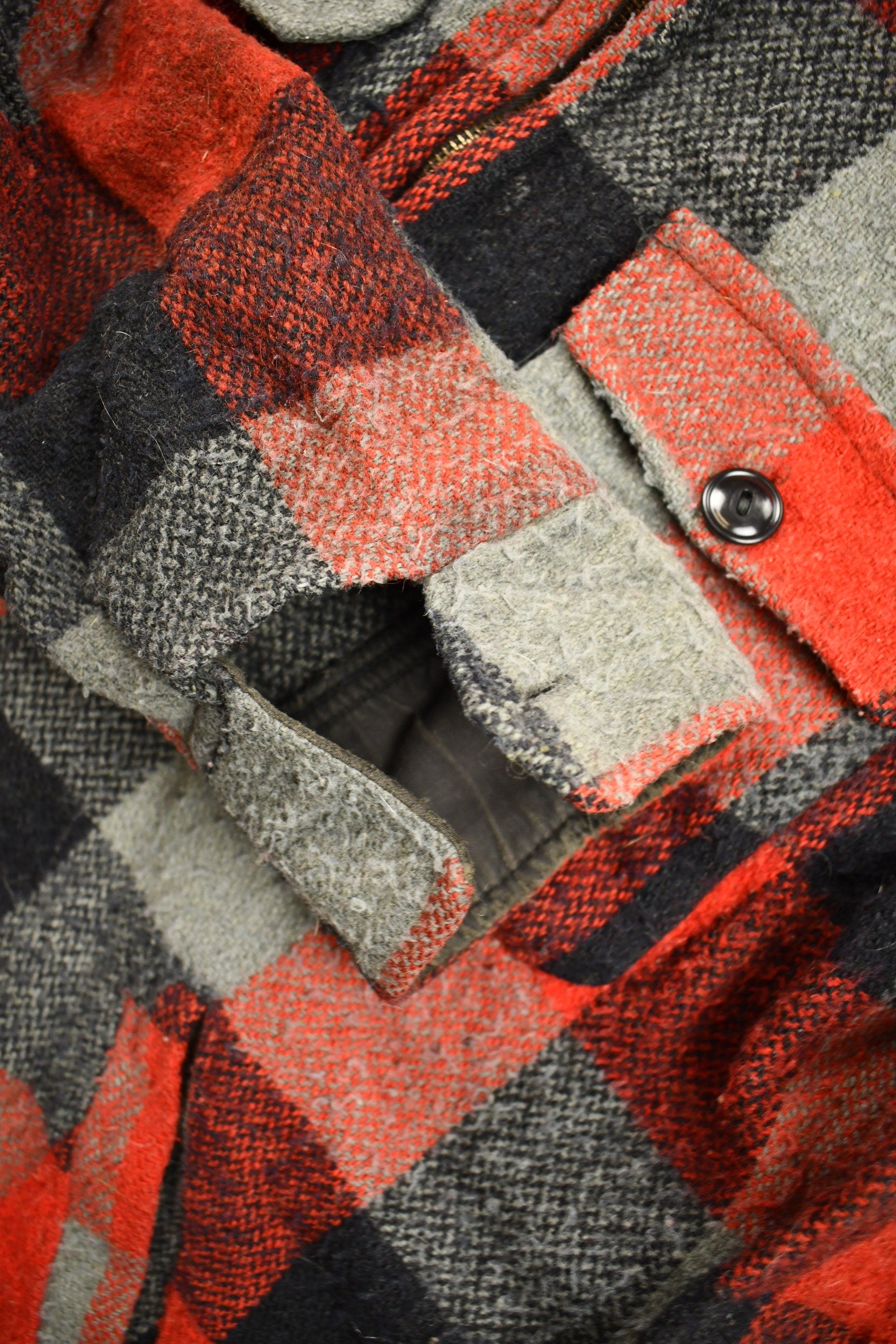 Vintage 1950s Melton Outer-Wear Buffalo Plaid Wool Hunting Jacket