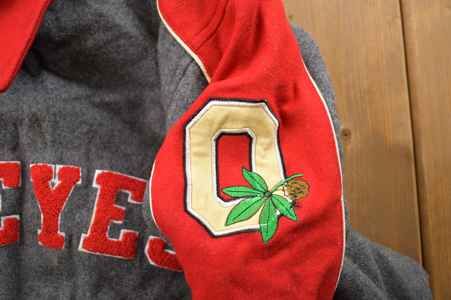 Vintage 1990s University Of Ohio State Buckeyes NCAA Wool Jacket / Wool Jacket  / Vintage 90s Jacket / Outdoor / Embroidered