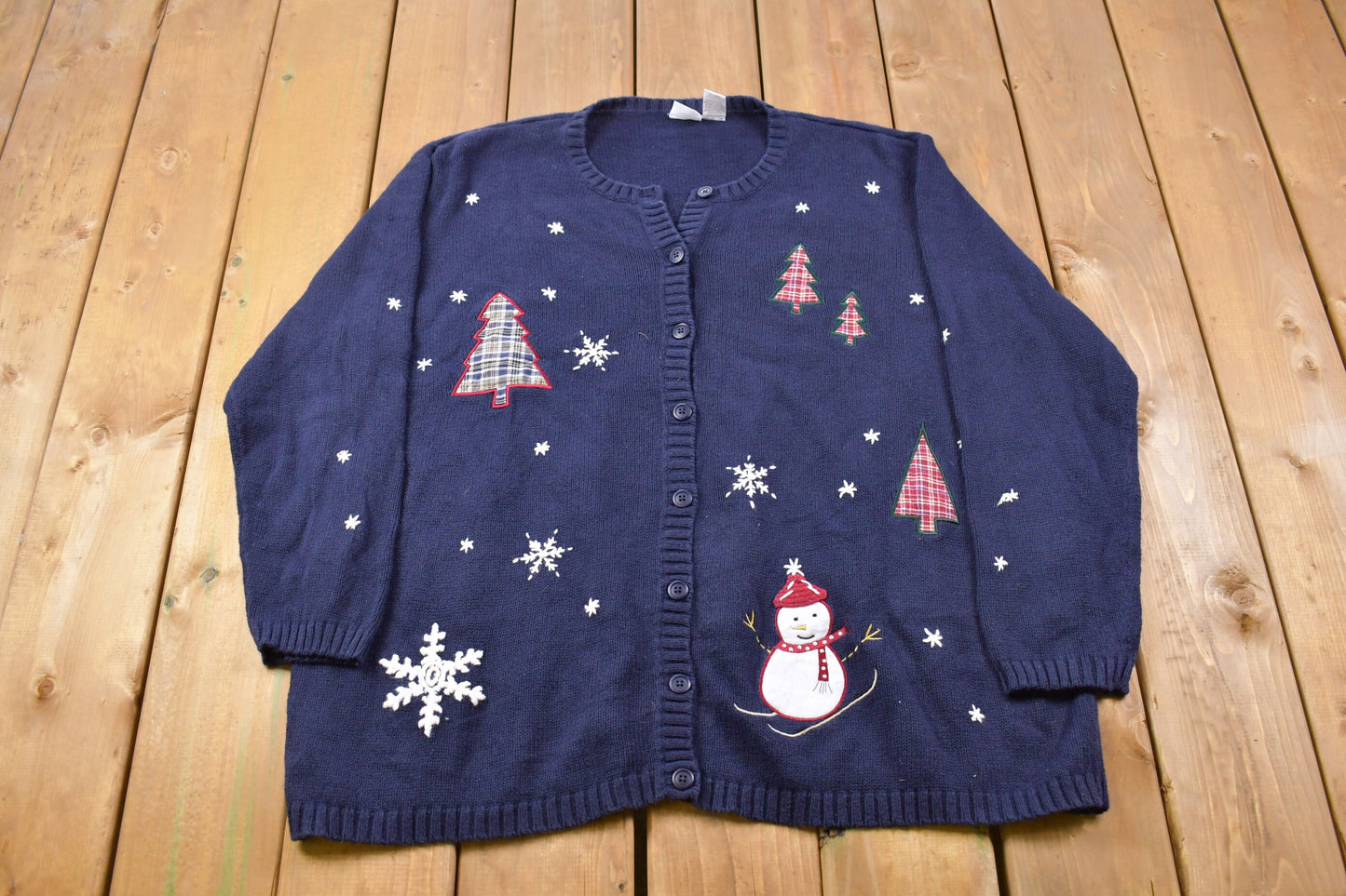 Vintage 1990s Winter Wonderland Button Up Cardigan Sweater / Vintage Cardigan / Button Up / Patchwork / Embroidered