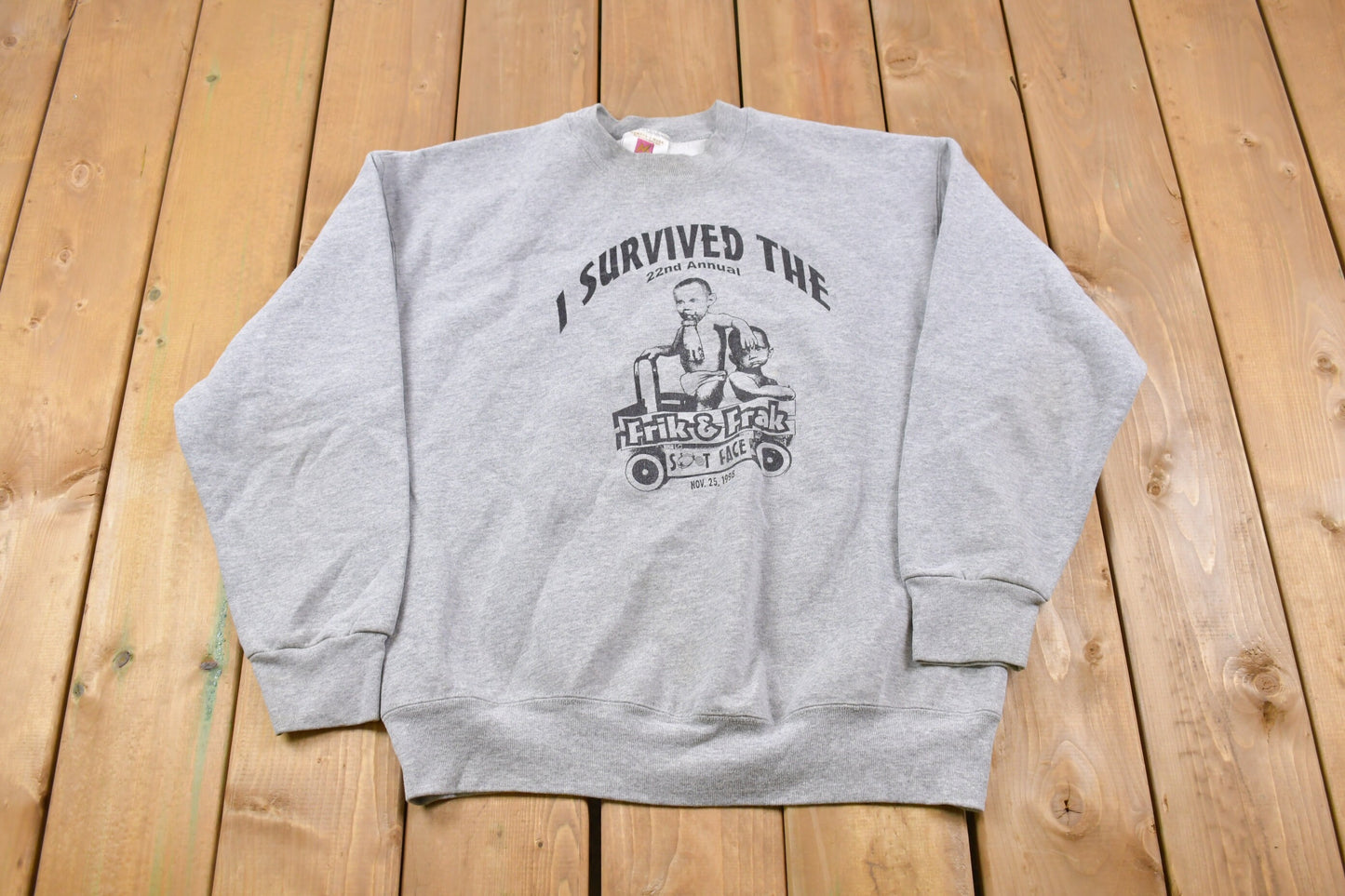 Vintage 1998 I survived Crewneck Sweatshirt / 90s Crewneck / Souvenir / Athleisure / Streetwear / Family / American Vintage