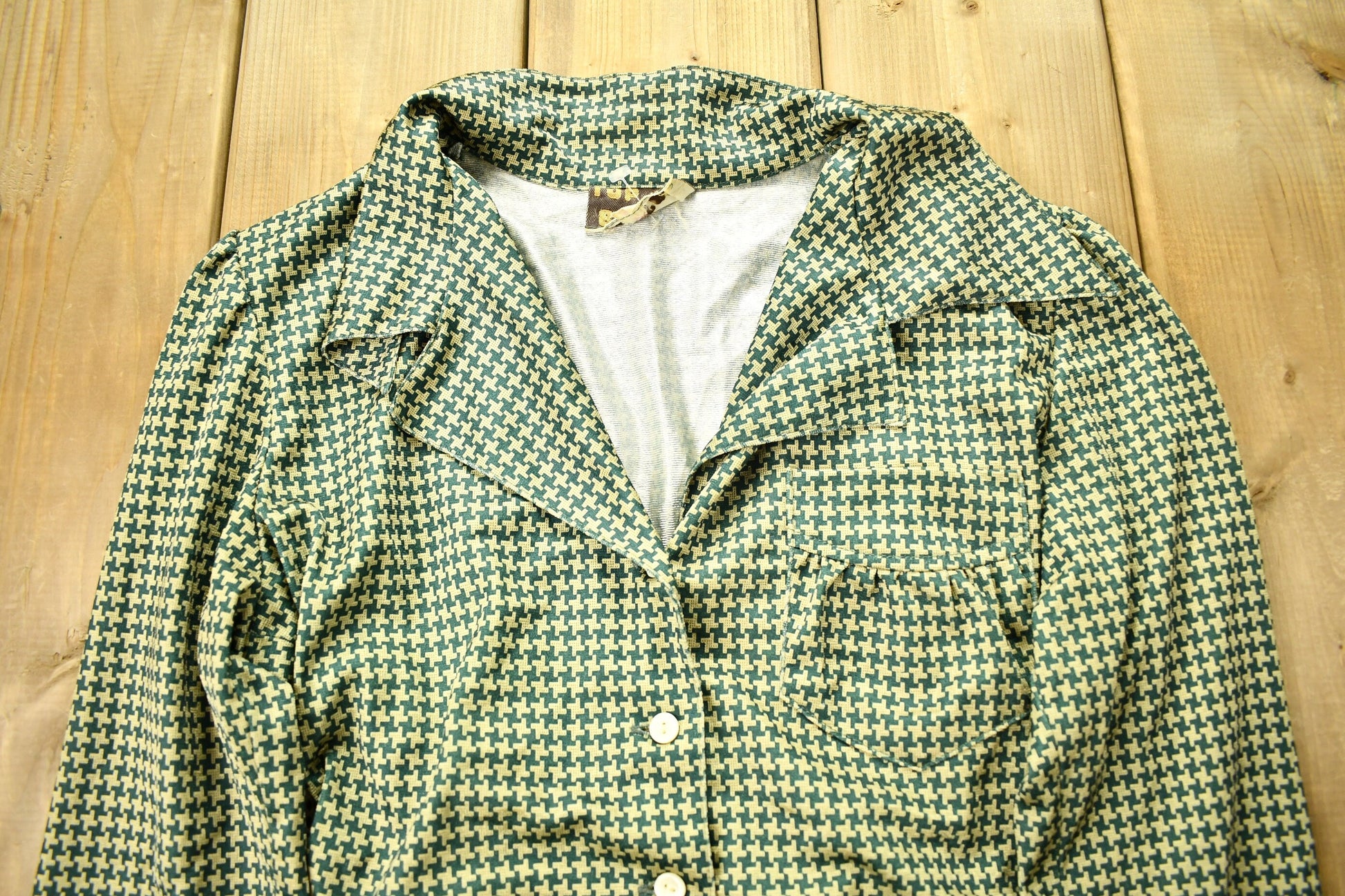 Vintage 1970s Hounds Tooth Button Up Blouse