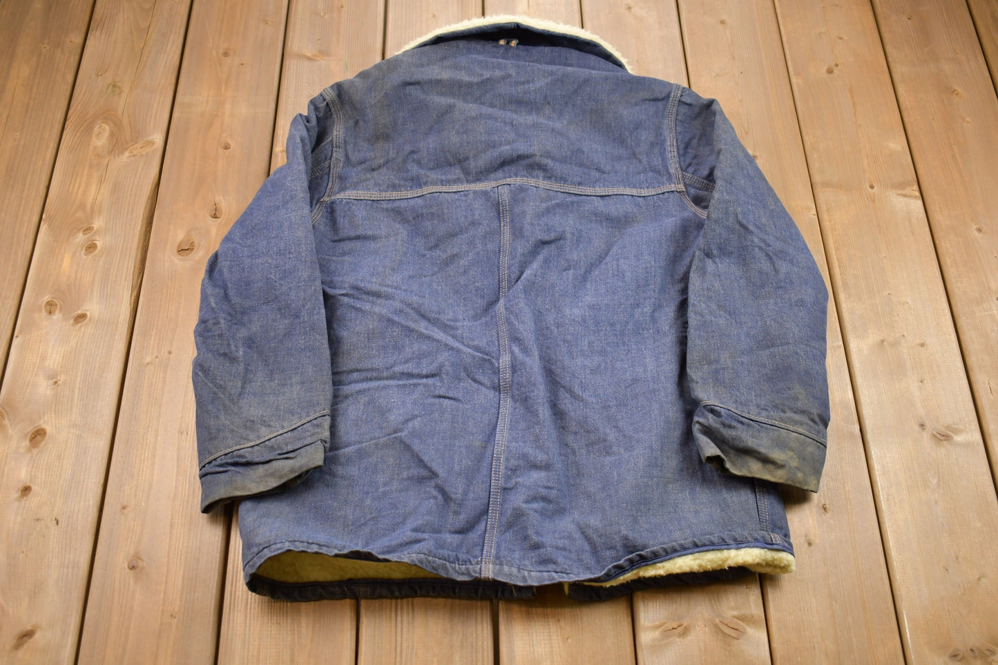 Vintage 1970s Carhartt Denim Sherpa Lined Chore Jacket / Workwear / Streetwear / Made In USA / 90s / Distressed Carhartt / Union Made