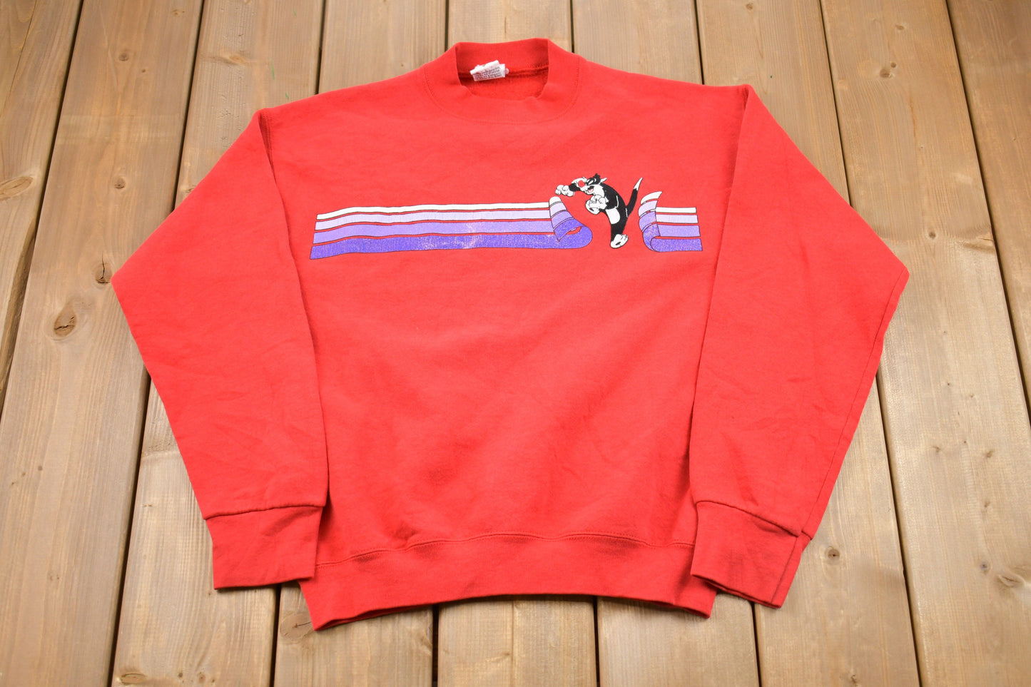 Vintage 1990s Looney Tunes Graphic Sweatshirt / 90s Looney Tunes / Sylvester Crewneck / Winter Wear / Made In USA / Cartoon Print