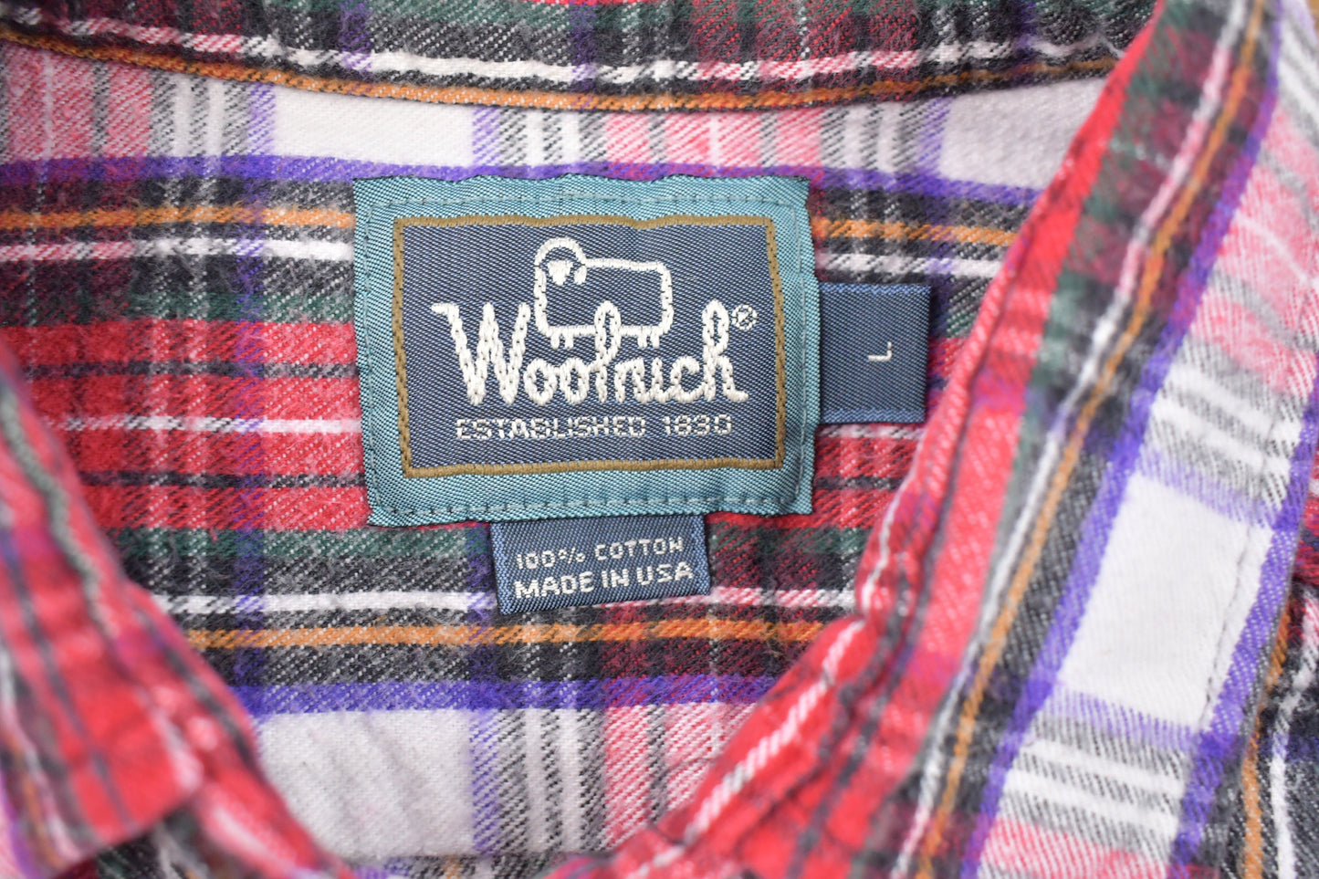 Vintage 1990s Woolrich Plaid Button Up Shirt / Made in USA / 1990s Button Up / Vintage Flannel / Casual Wear / Workwear / Pattern Button Up