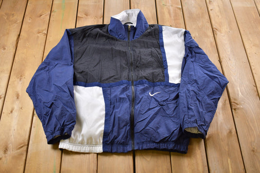 Vintage 1990s Nike Full Zip Windbreaker Jacket / Team Logo / Athletic Spring Summer Sportswear / Streetwear / Athleisure