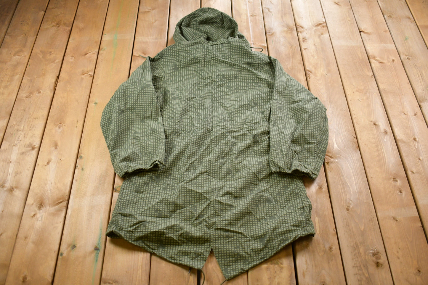 Vintage 2001 Military Light Parka / Button Up Jacket / US Army Green / Vintage Army / Streetwear Fashion / Army Jacket