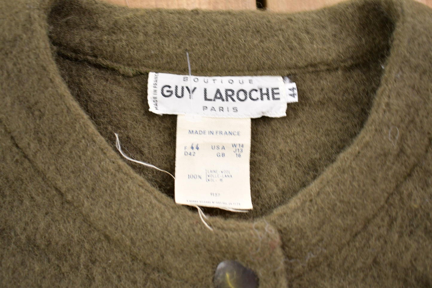 Vintage 1990s Guy Laroche Paris 100% Wool Jacket / Wool Jacket  / Vintage 90s Jacket / Outdoor / Winter / Cozy Jacket