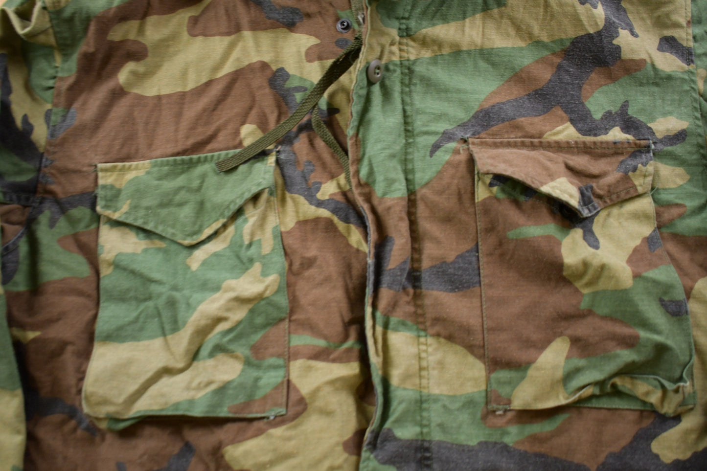 Vintage 1980s US Military Camo Field Jacket / Button Up Jacket / US Army Green / Vintage Army / Streetwear Fashion / Army Jacket