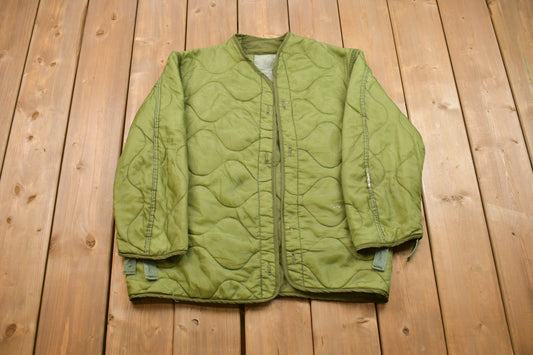 Vintage Military M65 Liner Button Up Jacket / US Army Green / Vintage Army / Streetwear Fashion / Army Jacket