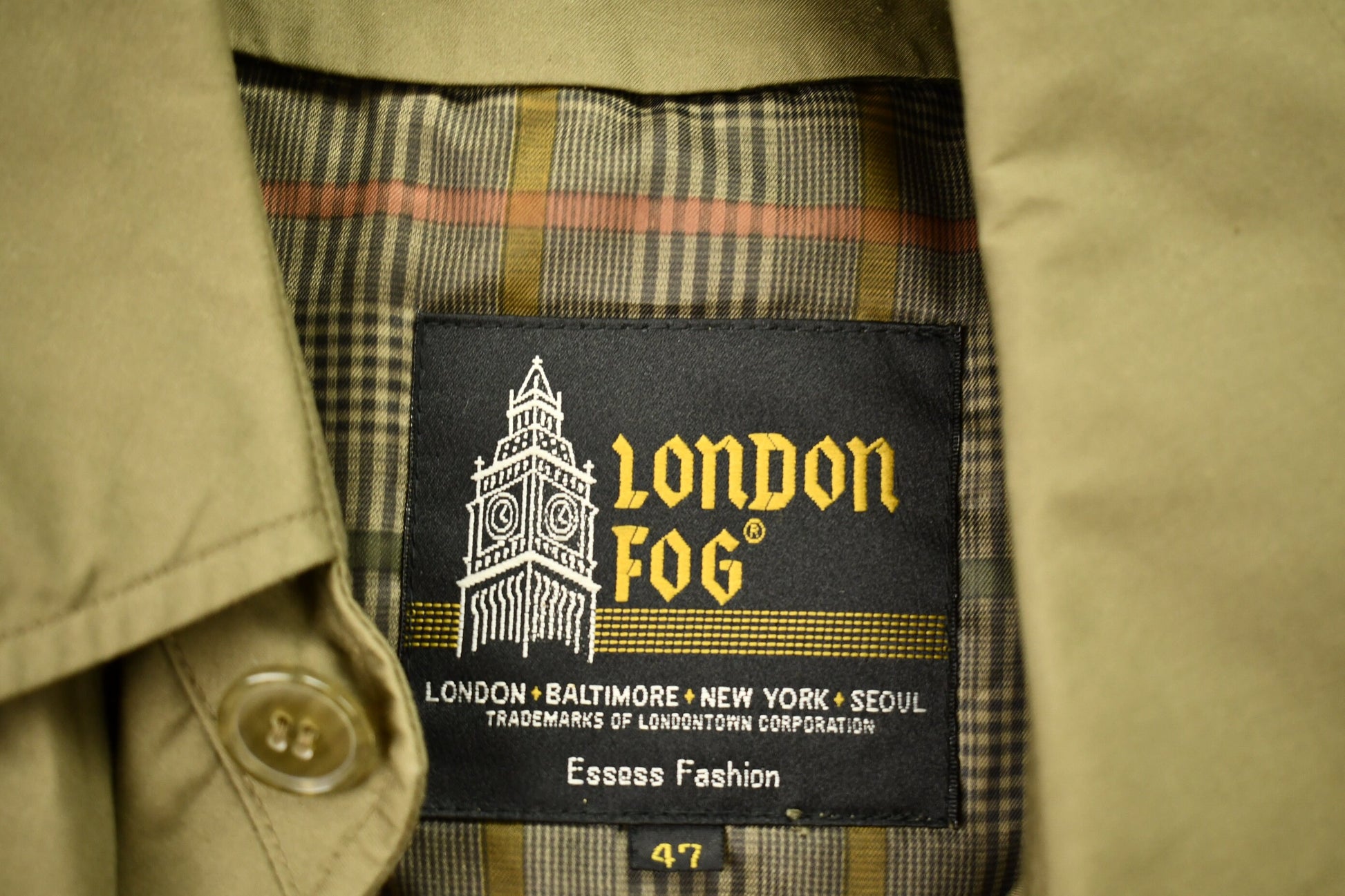 Vintage 1990s London Fog Trench Coat