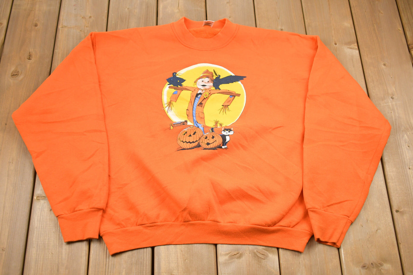 Vintage 1992 Halloween Pumpkin Graphic Crewneck Sweatshirt / 90s Crewneck / Souvenir / Athleisure / Streetwear / Made In USA / Pumpkin