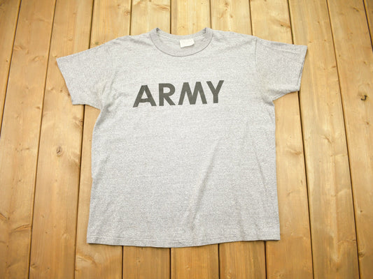 Vintage 1980s US Army Graphic T-Shirt / ARMY / Vintage Military / Made In USA / Streetwear / Warm Up T Shirt