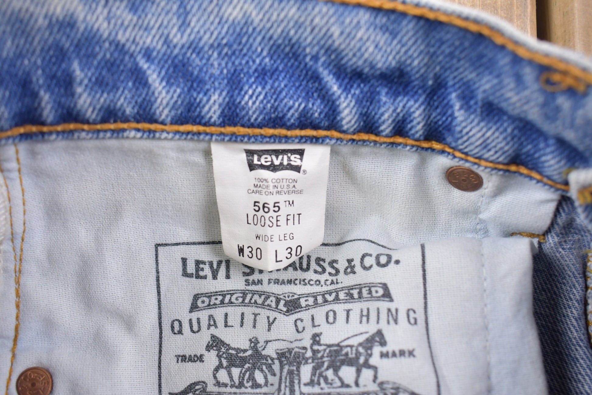 Vintage 1990s Levi's Red Tab Jeans Size 30 x 29