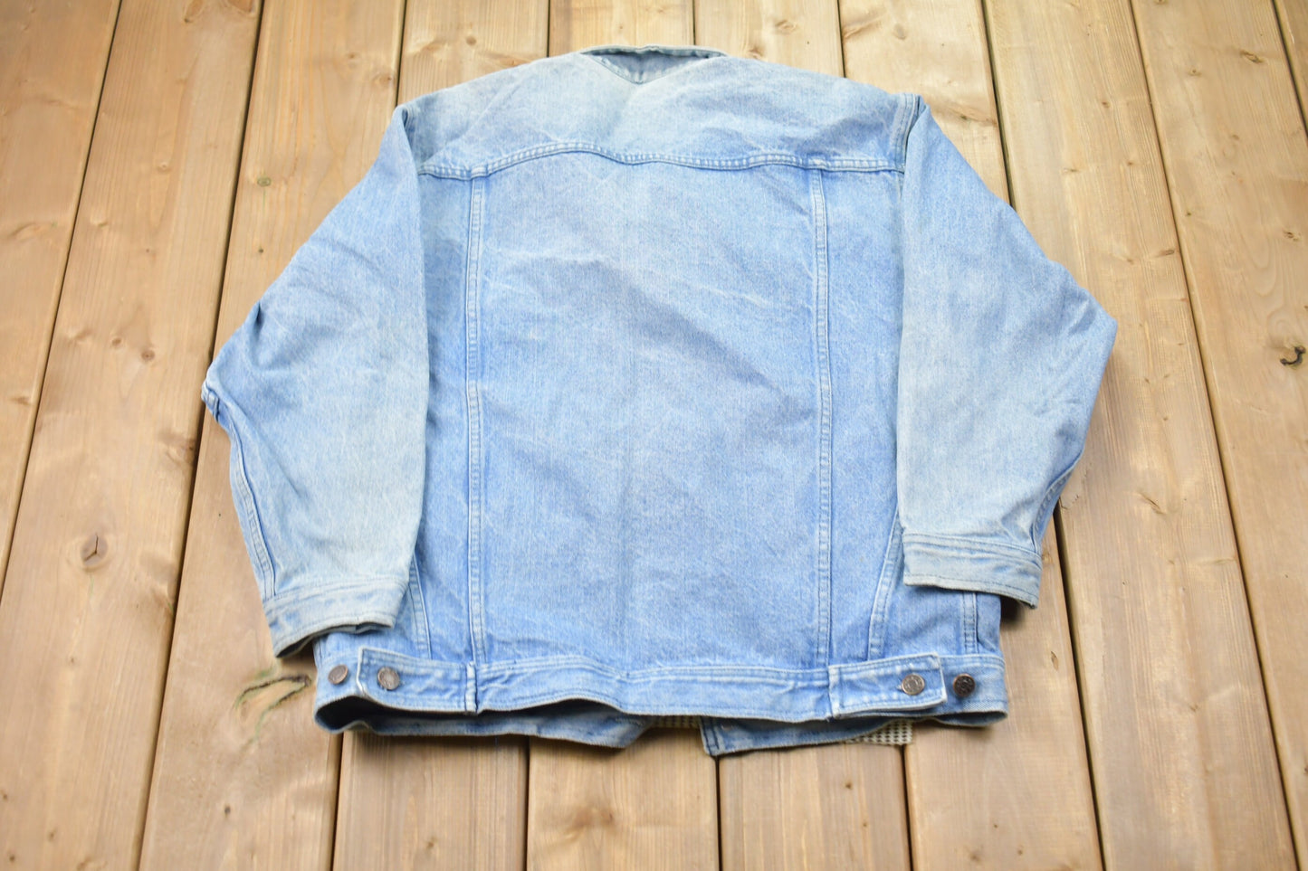 Vintage 1990s Hunt Club Denim Jean Jacket / Vintage Denim / Streetwear / Vintage Fall Outerwear / Fall Jacket / Hunt Club Denim / Light Wash