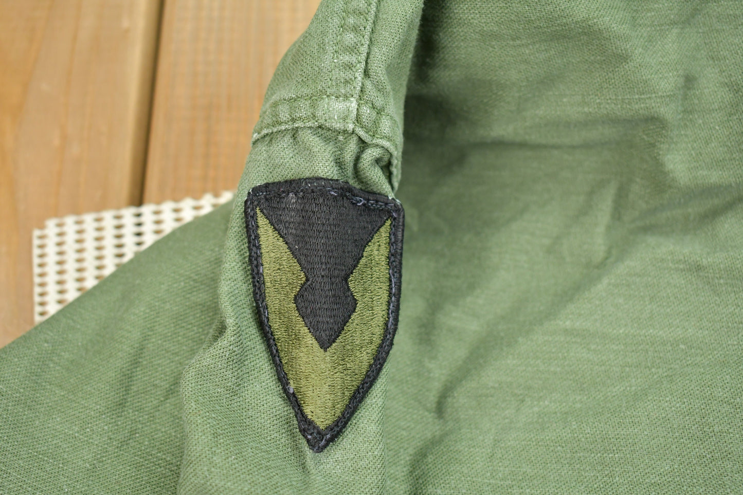 Vintage 1980s US Military Jacket / Button Up Jacket / US Army Green / Vintage Army / Streetwear Fashion / Army Jacket / 80s Field Jacket