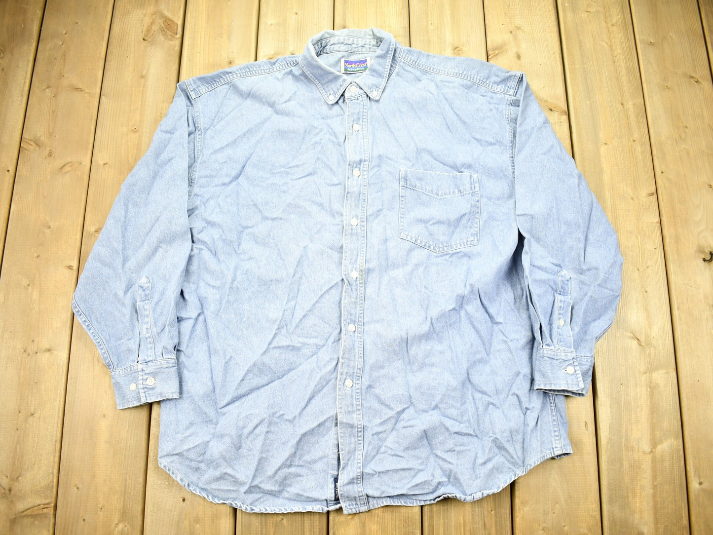 Vintage 1990s North Crest Denim Button Up Shirt / 1990s Button Up / Outdoorsman / The Spirit Of Adventure / Casual Shirt / Blank Button Up