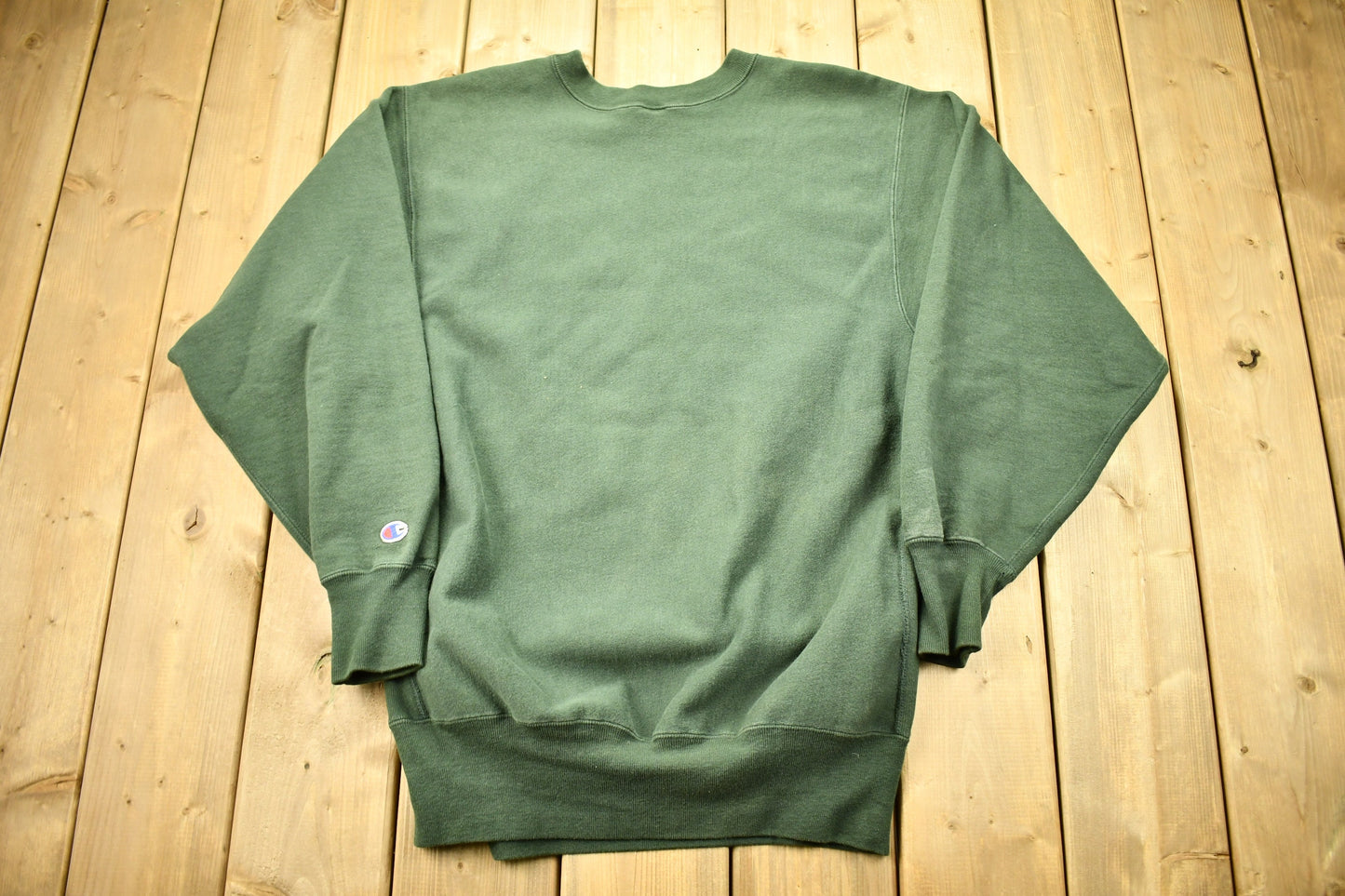 Vintage 1990s Forest Green Champion Reverse Weave Crewneck Sweatshirt / Vintage Champion / Made In USA / Streetwear / Athleisure /Sportswear